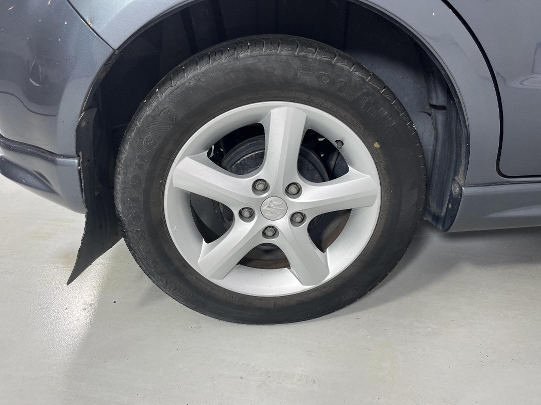 Photo '12' of Suzuki SX4