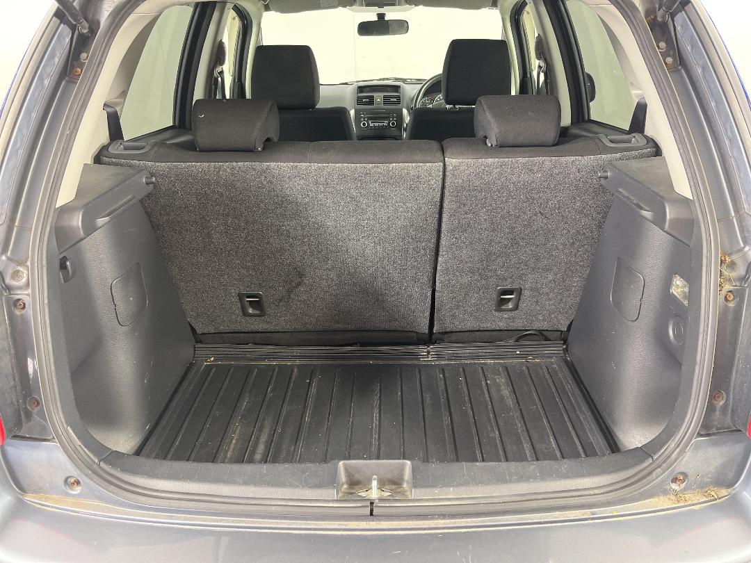 Photo '14' of Suzuki SX4