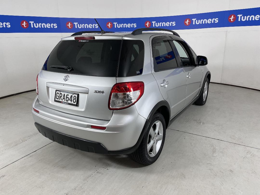 Photo '7' of Suzuki SX4