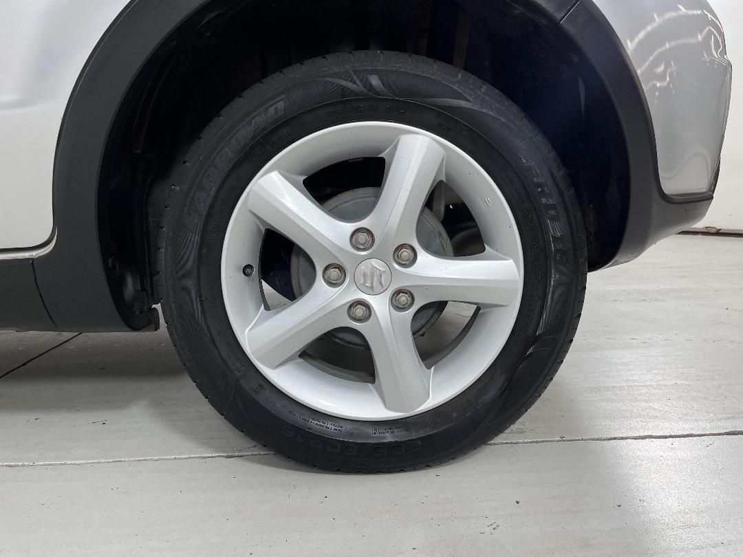 Photo '11' of Suzuki SX4