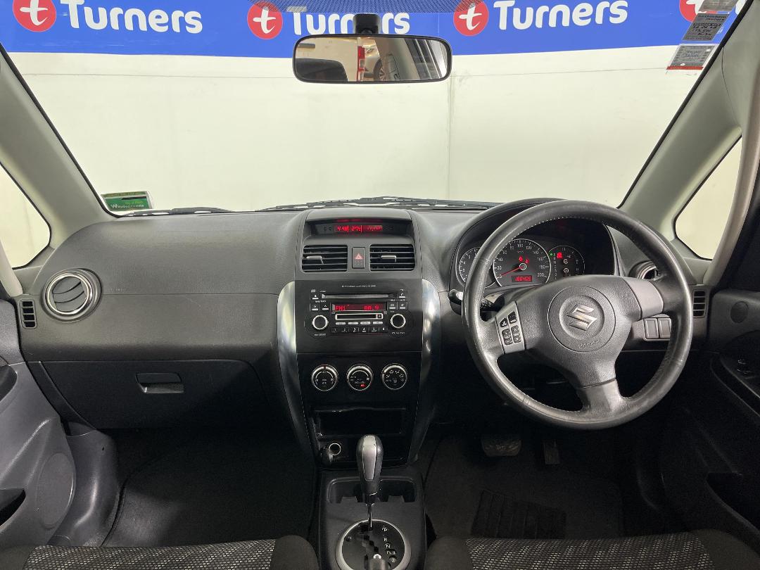 Photo '17' of Suzuki SX4