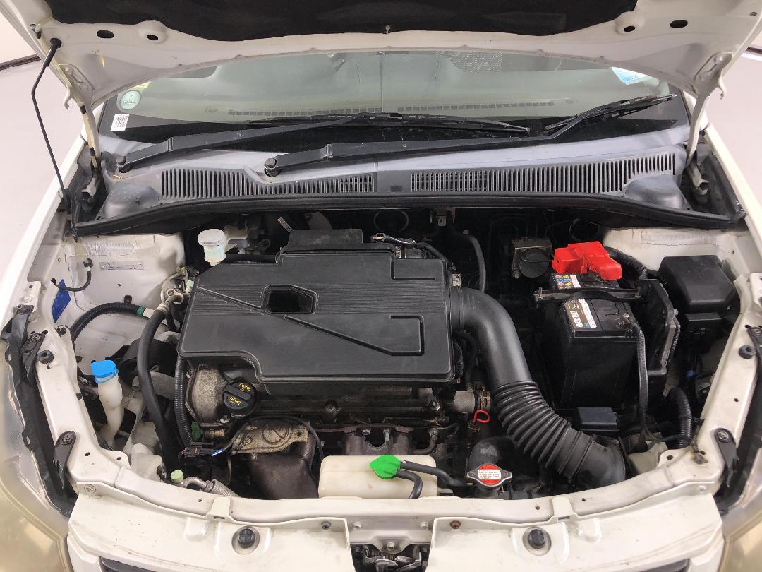 Photo '13' of Suzuki SX4