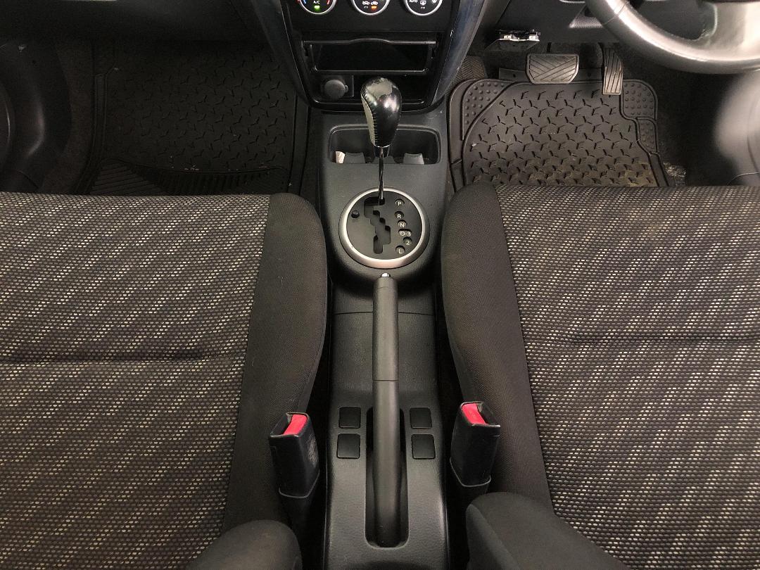 Photo '18' of Suzuki SX4