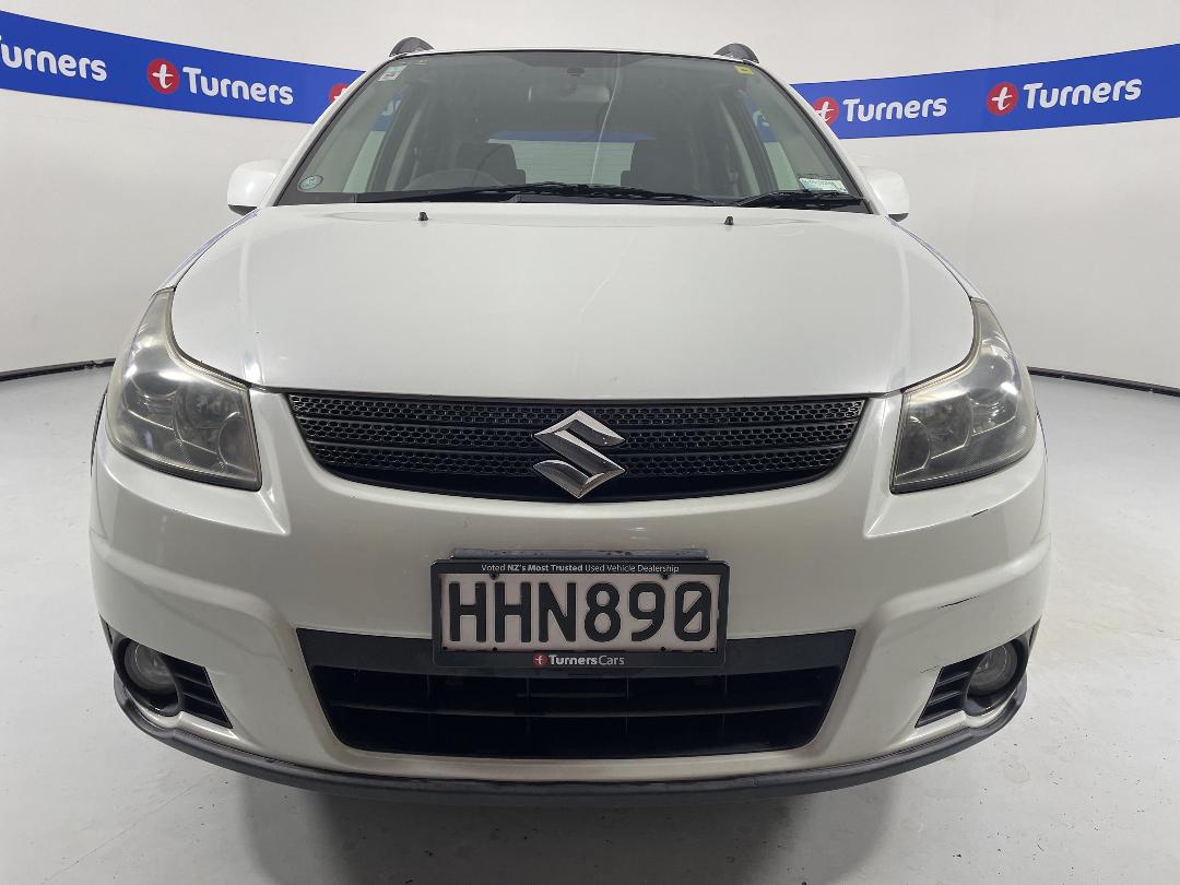 Photo '2' of Suzuki SX4 Photo '2' of Suzuki SX4