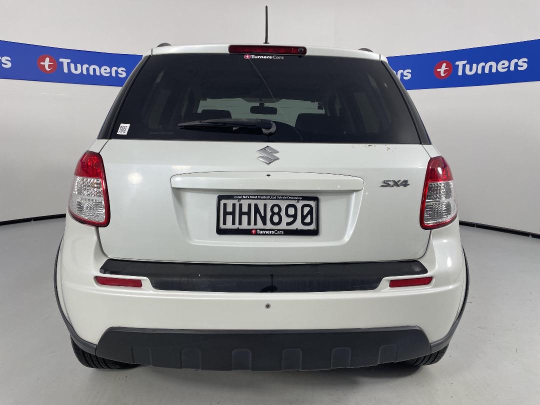 Photo '6' of Suzuki SX4 Photo '6' of Suzuki SX4