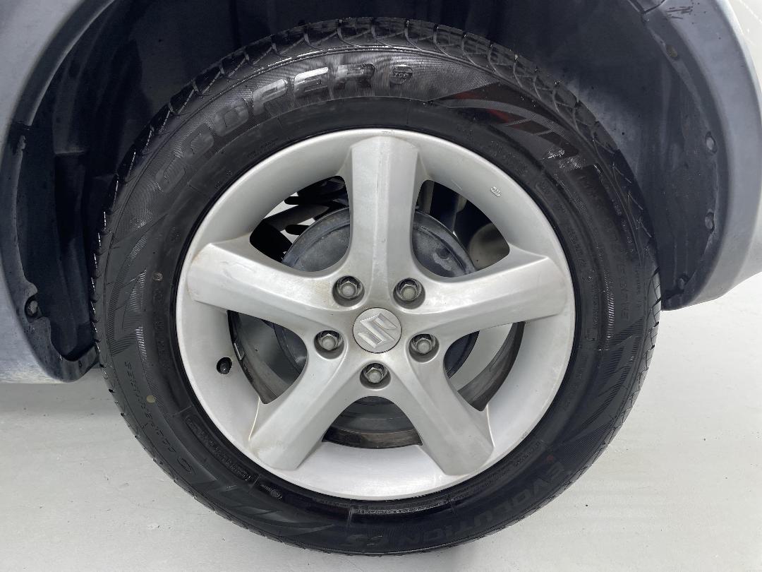 Photo '11' of Suzuki SX4 Photo '11' of Suzuki SX4