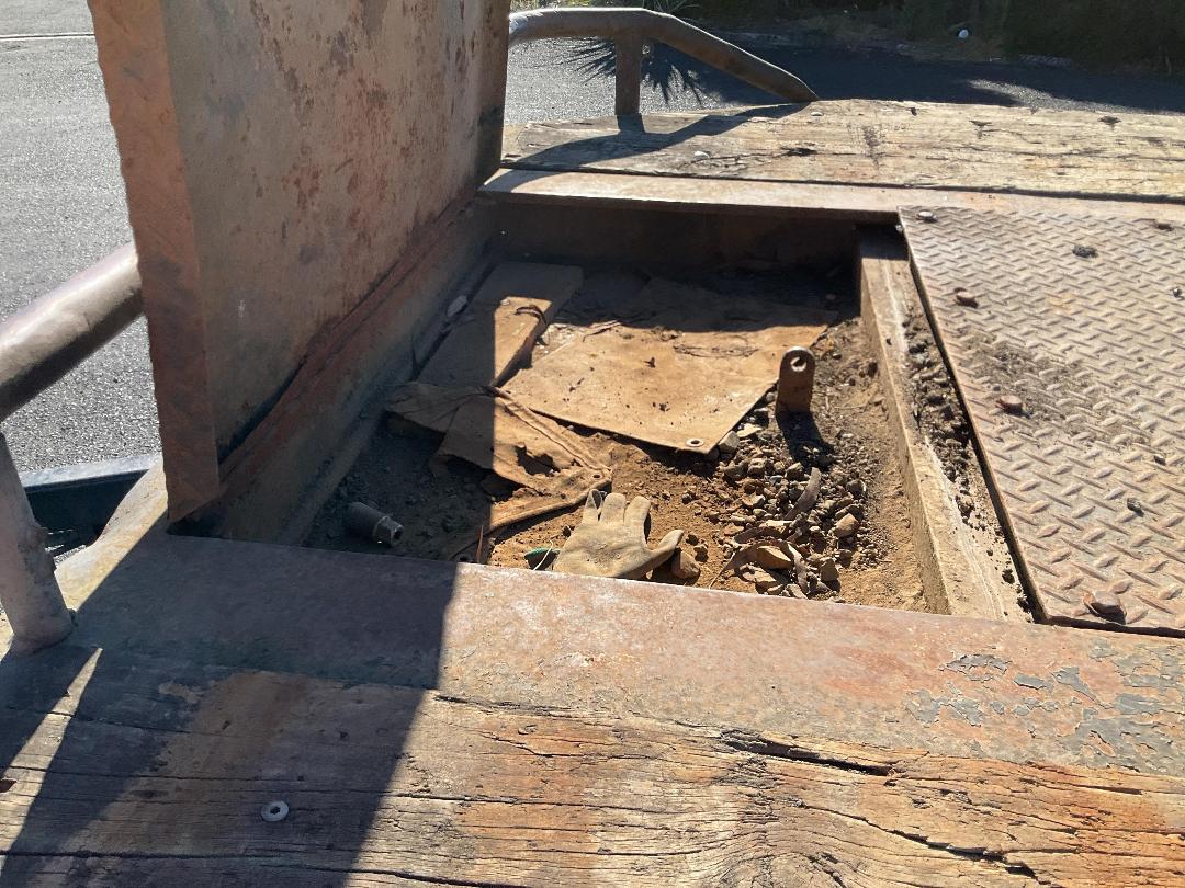 Photo '17' of TMC 4H 3162 Transporter Trailer