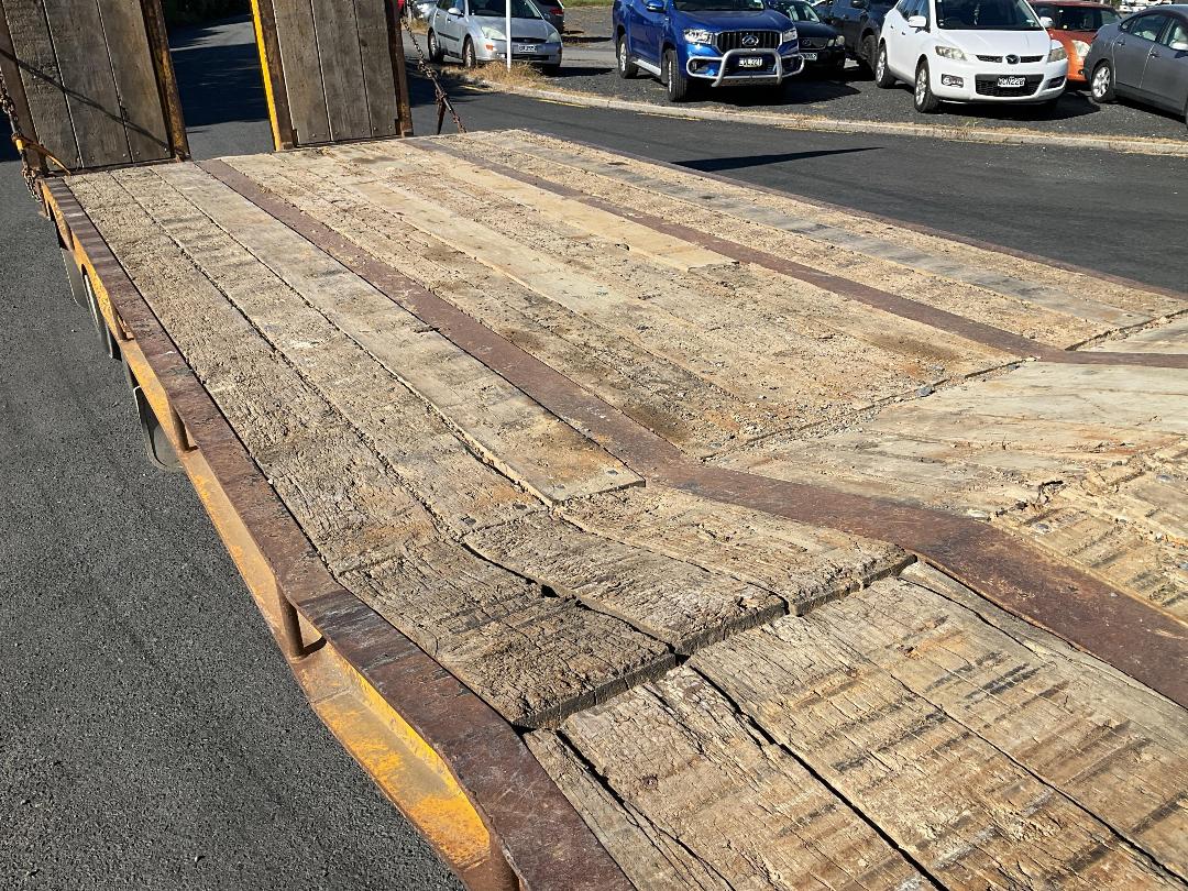 Photo '14' of TMC 4H 3162 Transporter Trailer