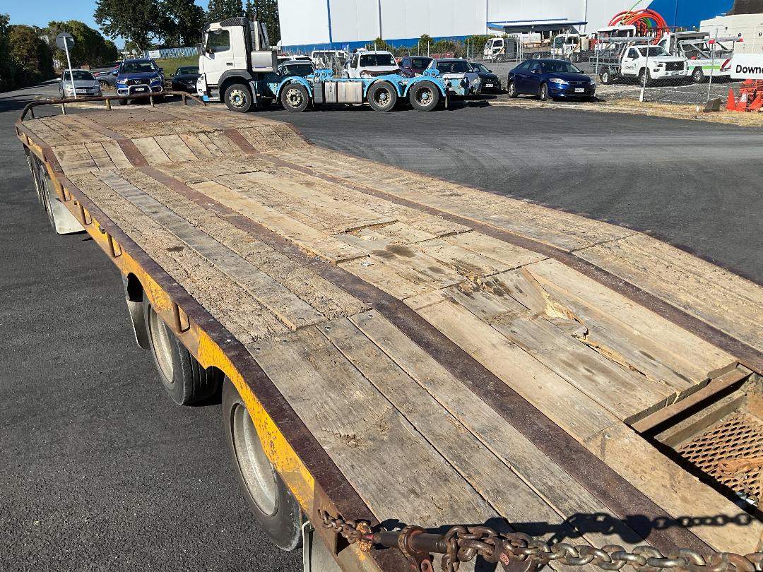 Photo '12' of TMC 4H 3162 Transporter Trailer