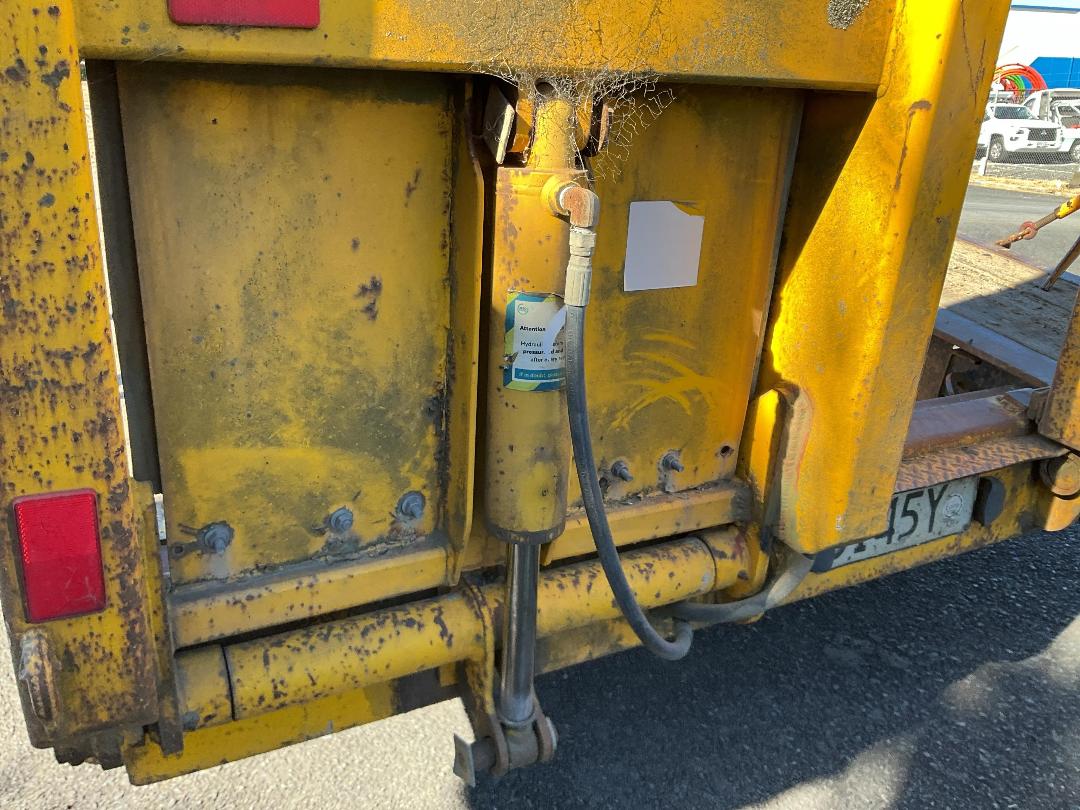 Photo '22' of TMC 4H 3162 Transporter Trailer