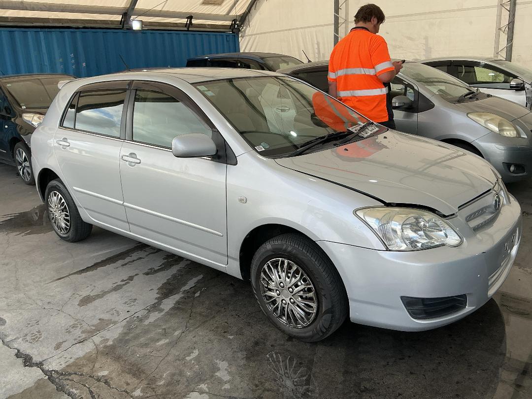 Photo '2' of Toyota Allex Photo '2' of Toyota Allex