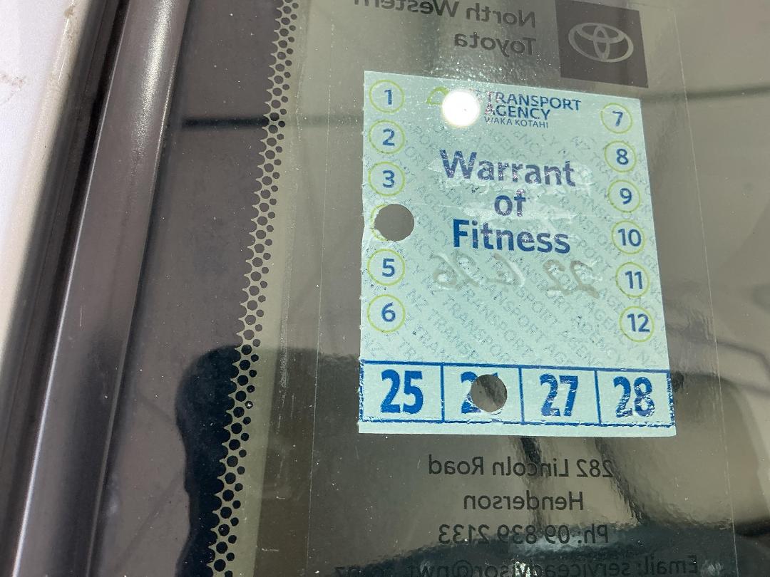 Photo '21' of Toyota Allex Photo '21' of Toyota Allex