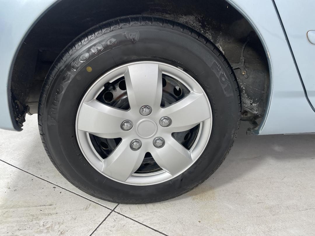 Photo '12' of Toyota Allex Photo '12' of Toyota Allex