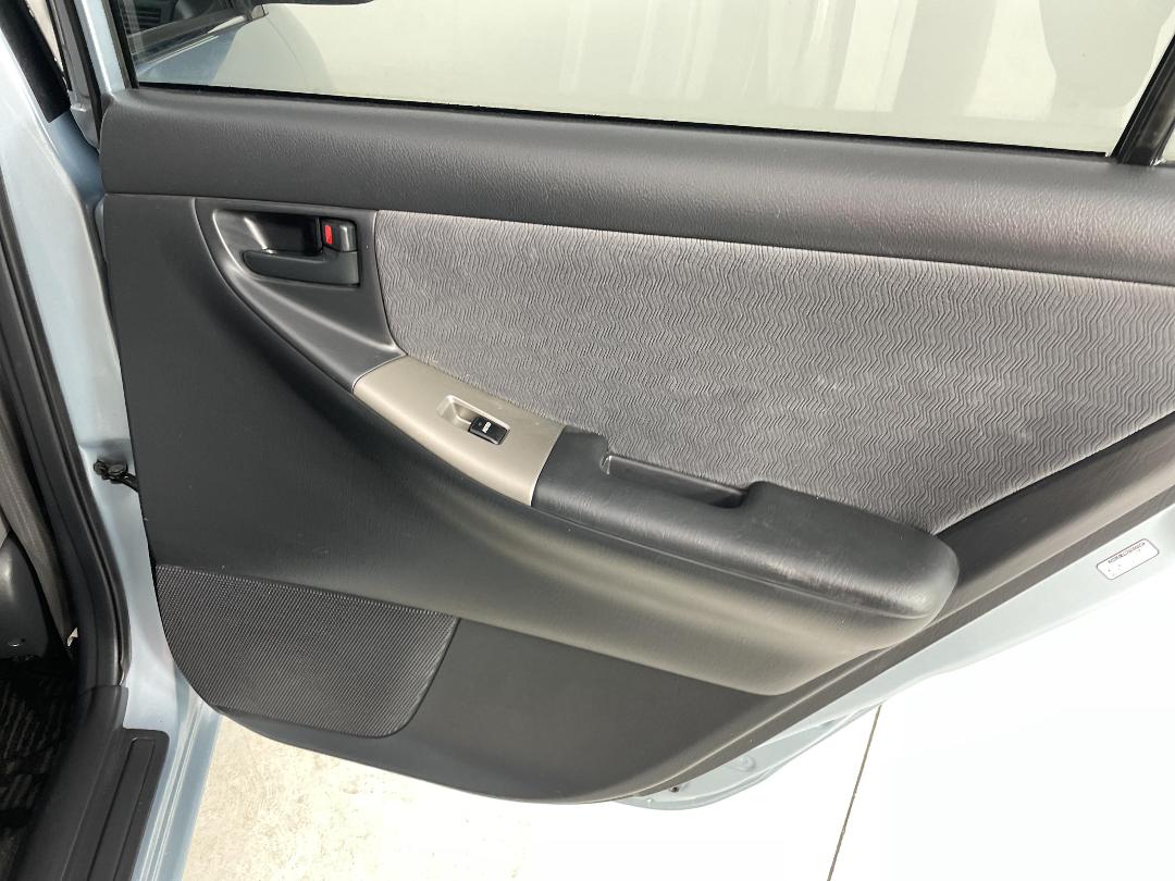 Photo '19' of Toyota Allex Photo '19' of Toyota Allex