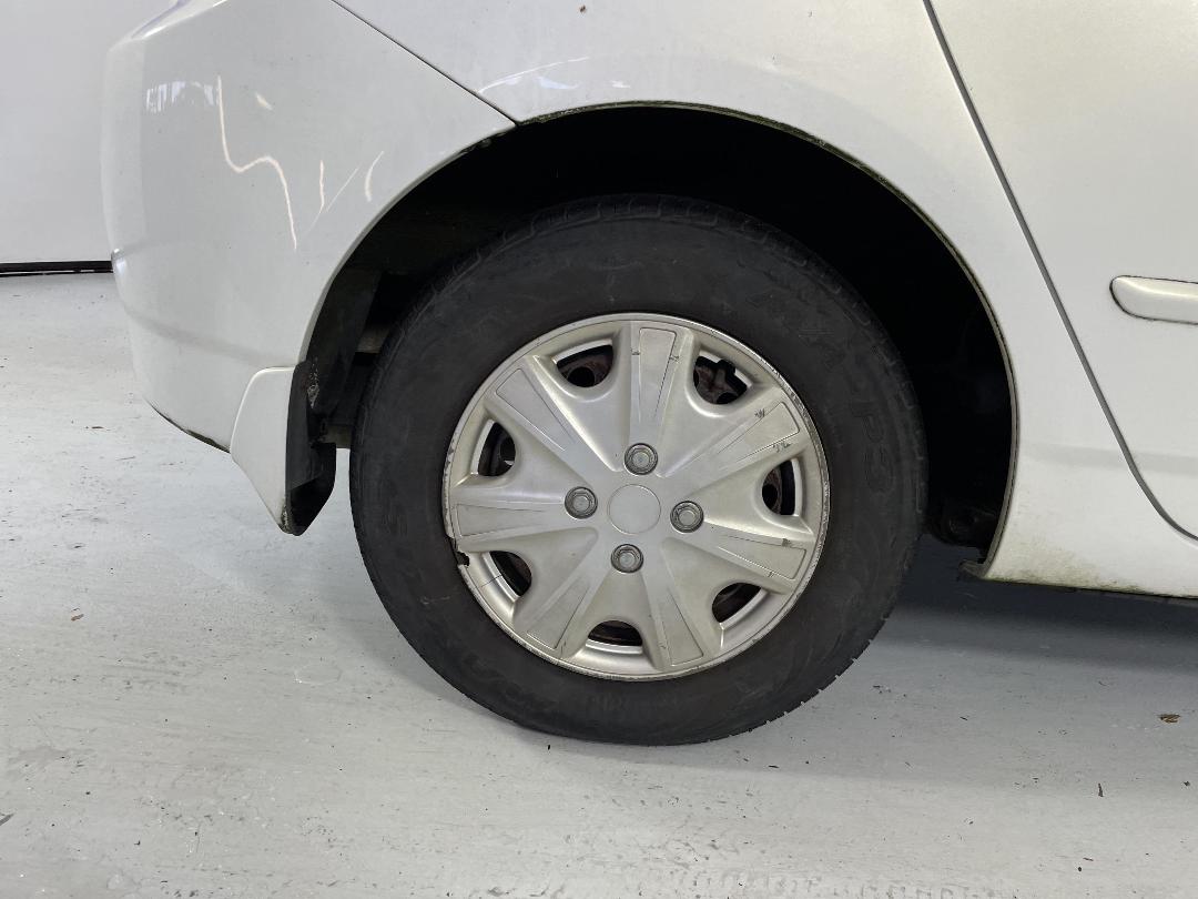 Photo '12' of Toyota Allex