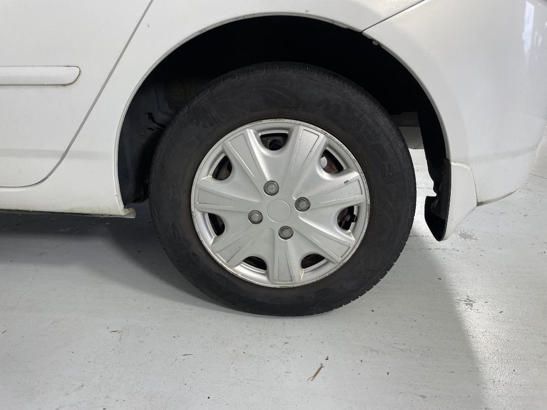 Photo '11' of Toyota Allex