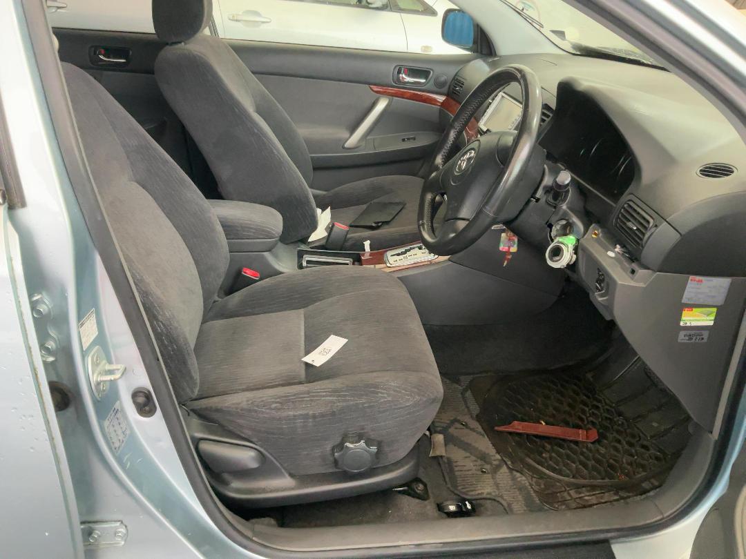 Photo '22' of Toyota Allion Photo '22' of Toyota Allion