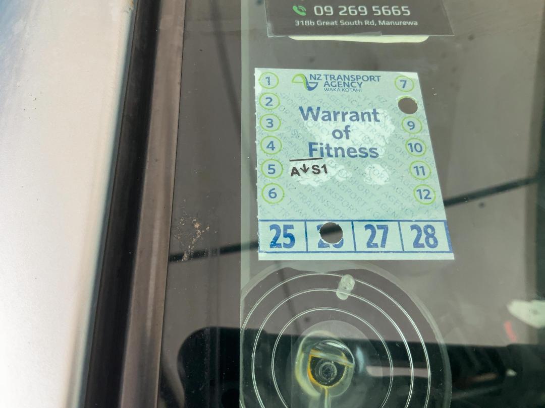 Photo '28' of Toyota Allion Photo '28' of Toyota Allion