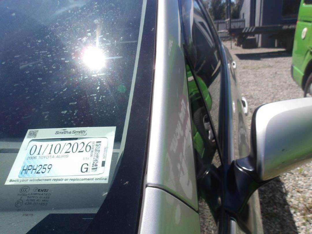 Photo '12' of Toyota Auris Photo '12' of Toyota Auris