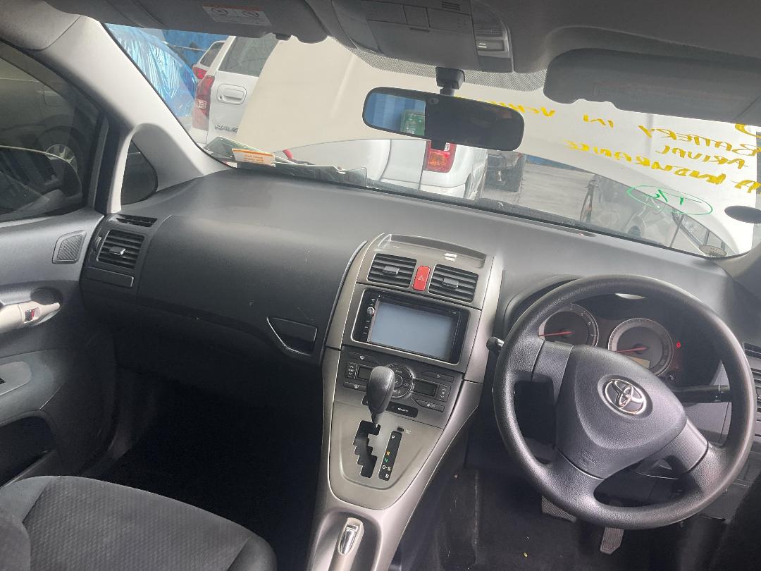 Photo '21' of Toyota Auris