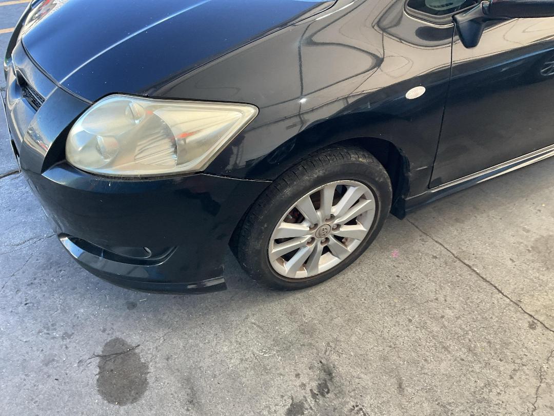 Photo '7' of Toyota Auris