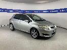 Thumbnail '1' of Toyota Auris