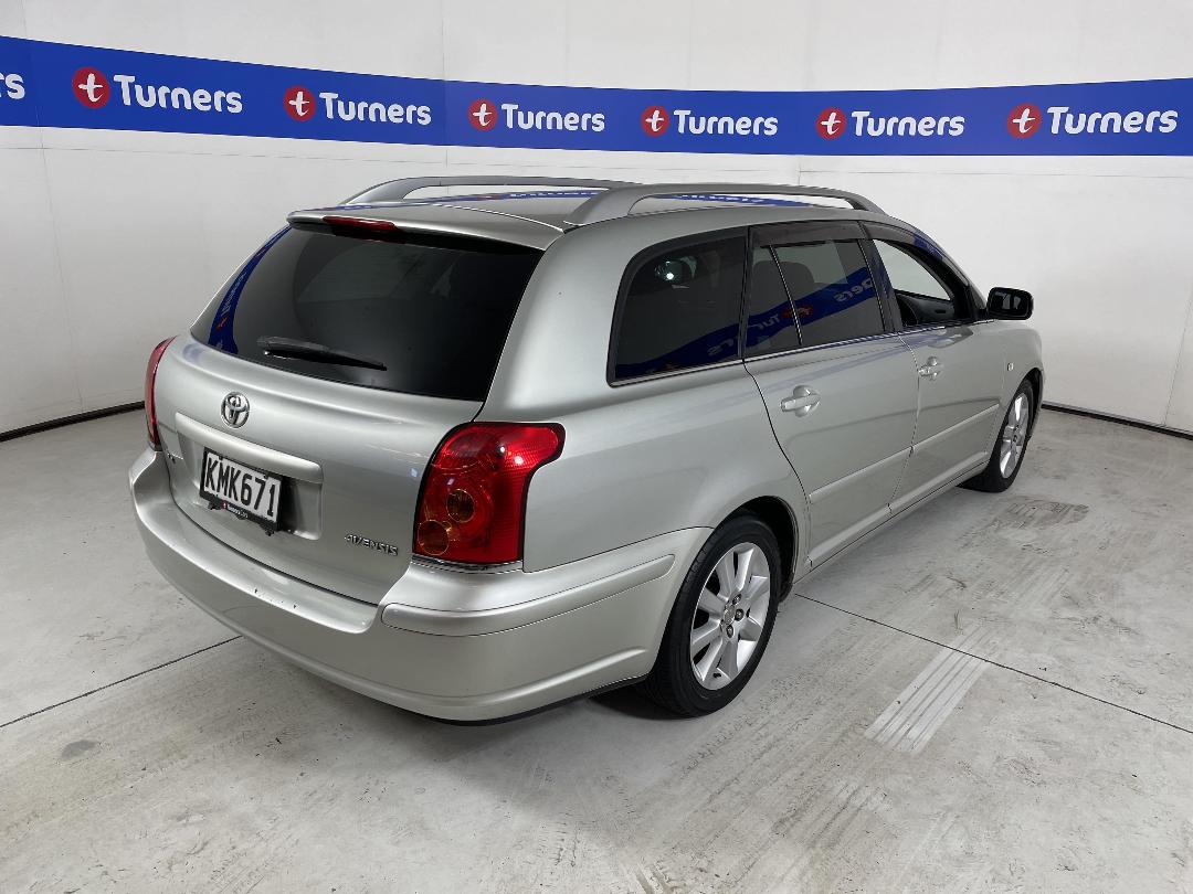 Photo '7' of Toyota Avensis Photo '7' of Toyota Avensis