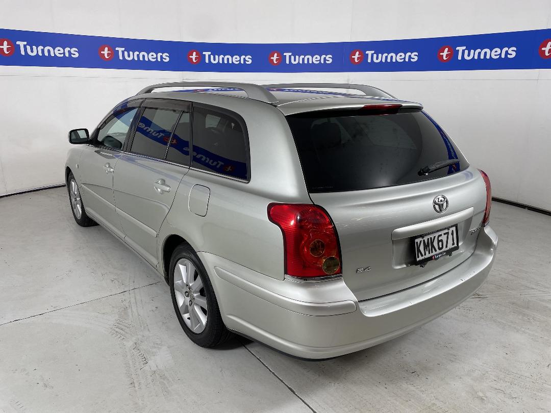 Photo '5' of Toyota Avensis Photo '5' of Toyota Avensis