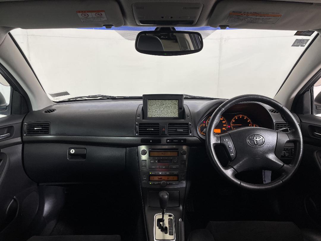 Photo '17' of Toyota Avensis Photo '17' of Toyota Avensis