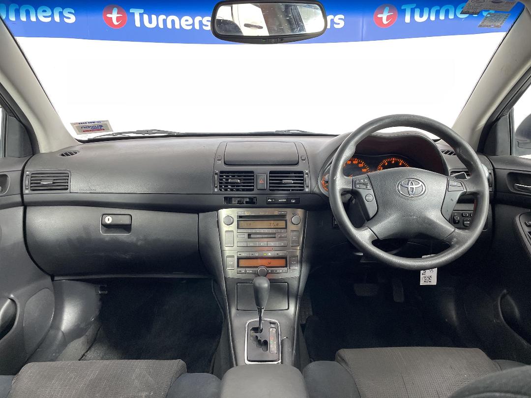 Photo '17' of Toyota Avensis Photo '17' of Toyota Avensis