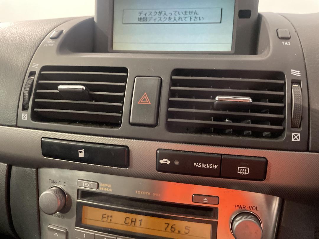 Photo '31' of Toyota Avensis