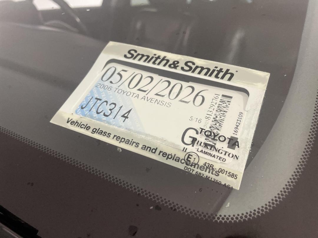 Photo '36' of Toyota Avensis