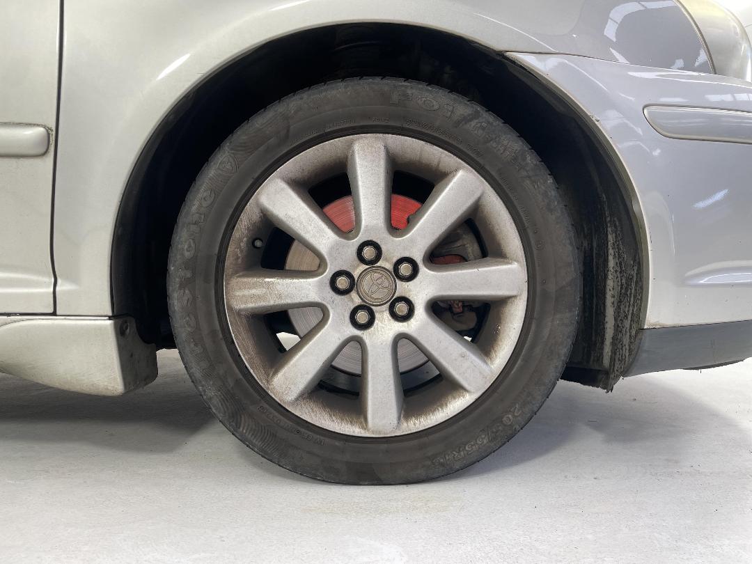 Photo '2' of Toyota Avensis