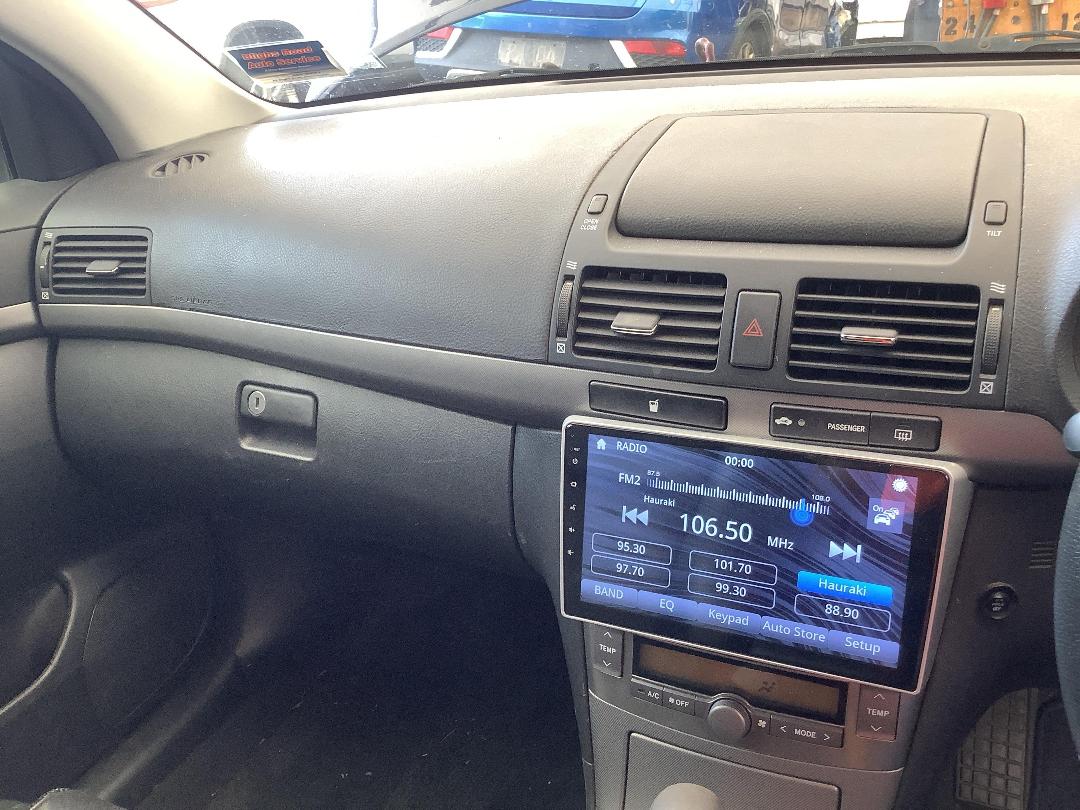 Photo '18' of Toyota Avensis