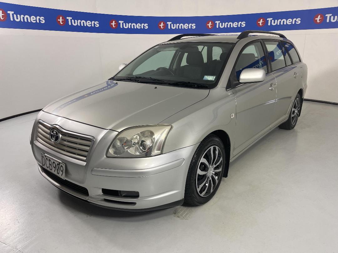 Photo '4' of Toyota Avensis