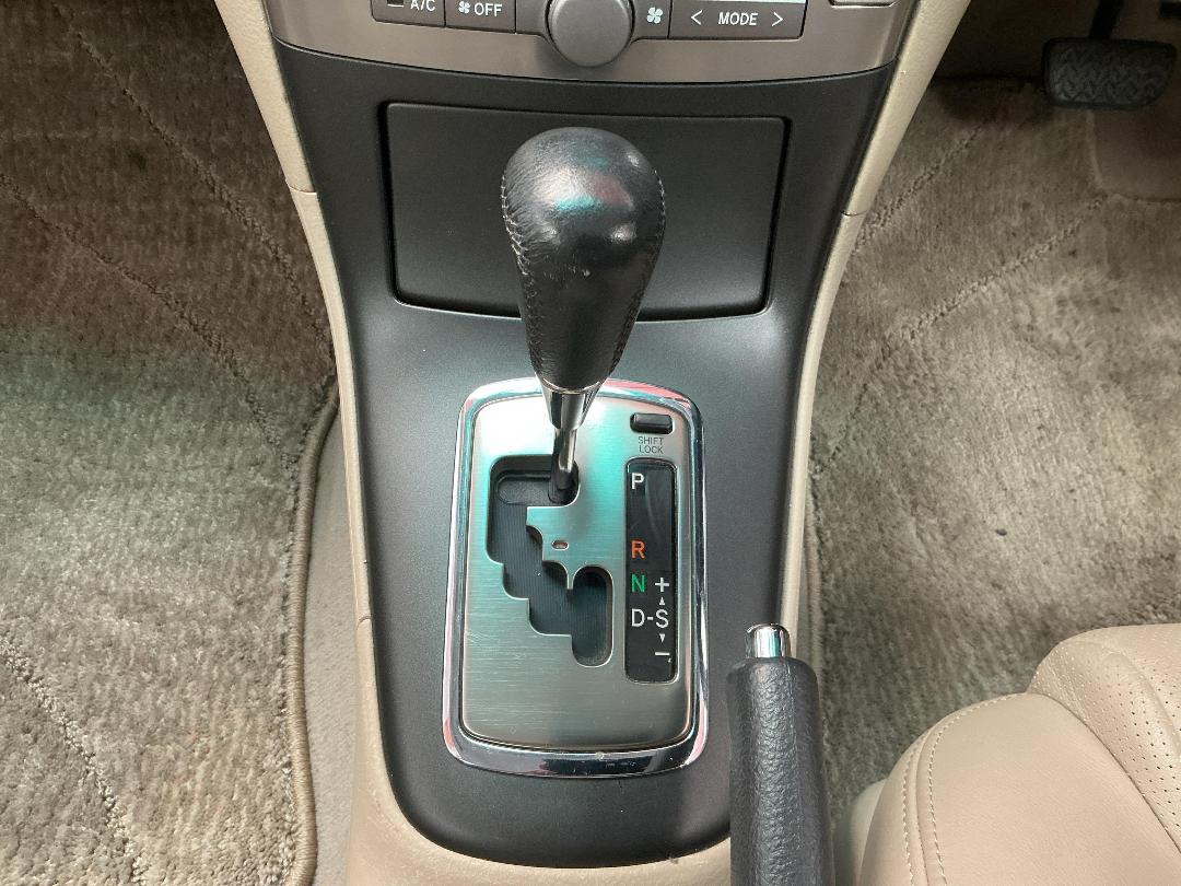 Photo '23' of Toyota Avensis Photo '23' of Toyota Avensis