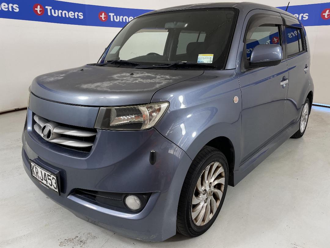 Photo '4' of Toyota BB