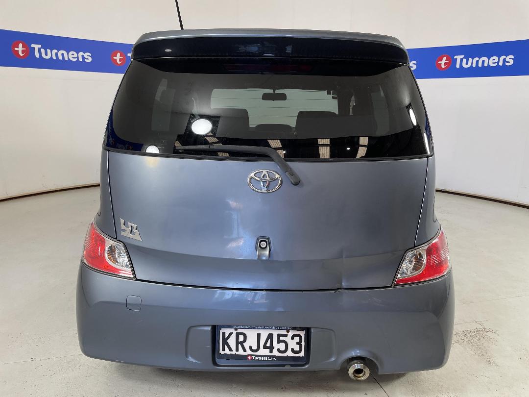 Photo '6' of Toyota BB