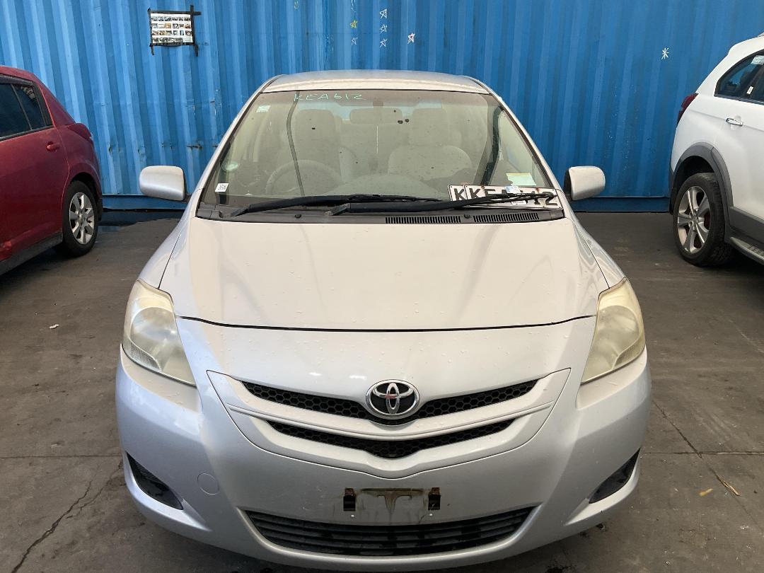 Photo '2' of Toyota Belta Photo '2' of Toyota Belta