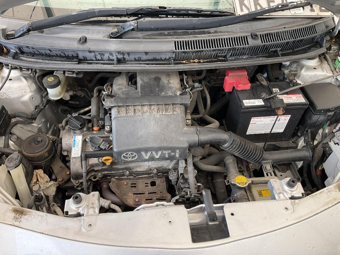 Photo '17' of Toyota Belta Photo '17' of Toyota Belta