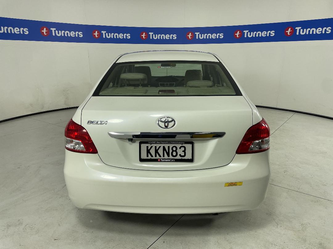 Photo '6' of Toyota Belta