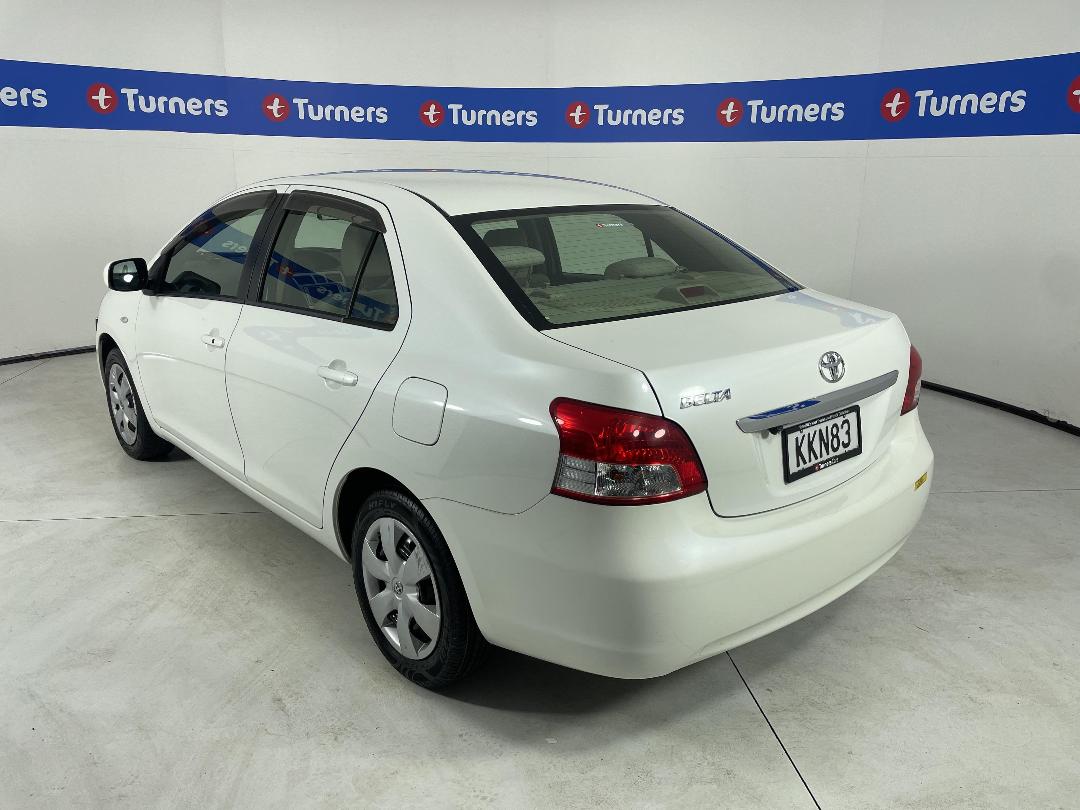 Photo '5' of Toyota Belta