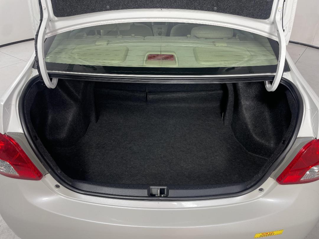 Photo '14' of Toyota Belta