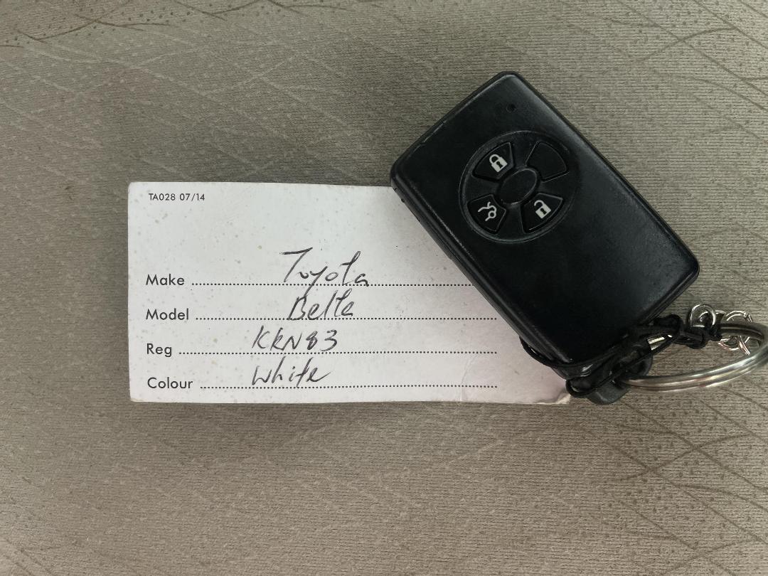 Photo '22' of Toyota Belta