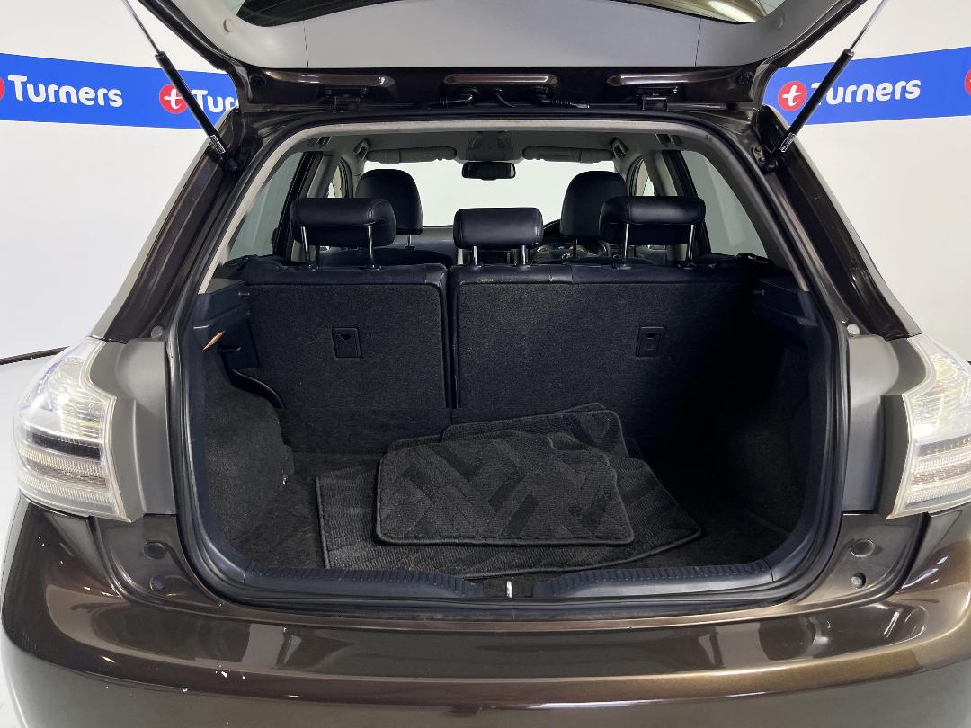 Photo '14' of Toyota Blade Photo '14' of Toyota Blade