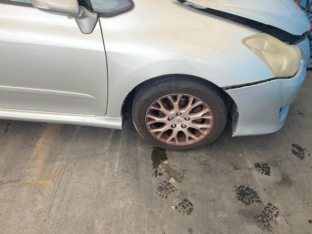 Photo '2' of Toyota Blade Photo '2' of Toyota Blade