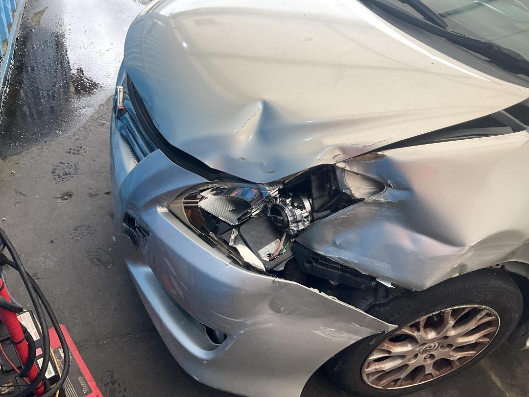 Photo '8' of Toyota Blade Photo '8' of Toyota Blade