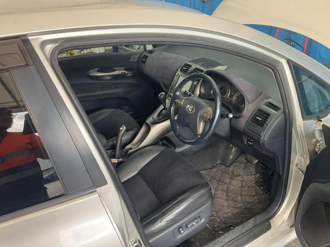 Photo '21' of Toyota Blade Photo '21' of Toyota Blade