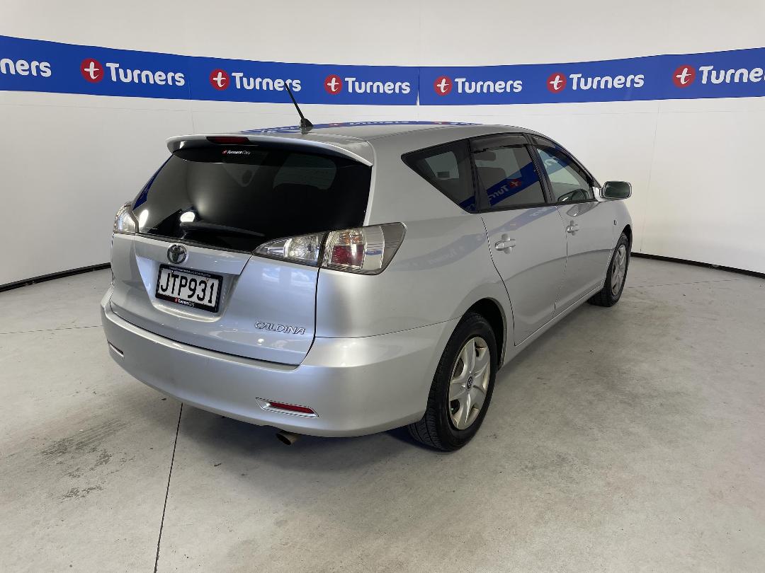 Photo '7' of Toyota Caldina Photo '7' of Toyota Caldina