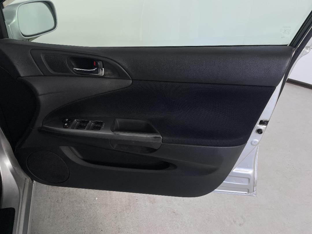 Photo '15' of Toyota Caldina Photo '15' of Toyota Caldina